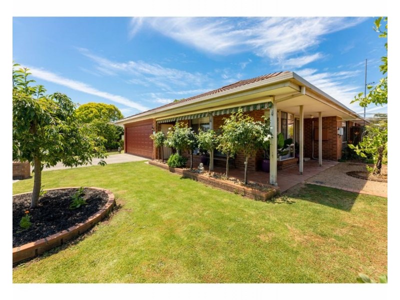 14 Decora Place, Thurgoona NSW 2640