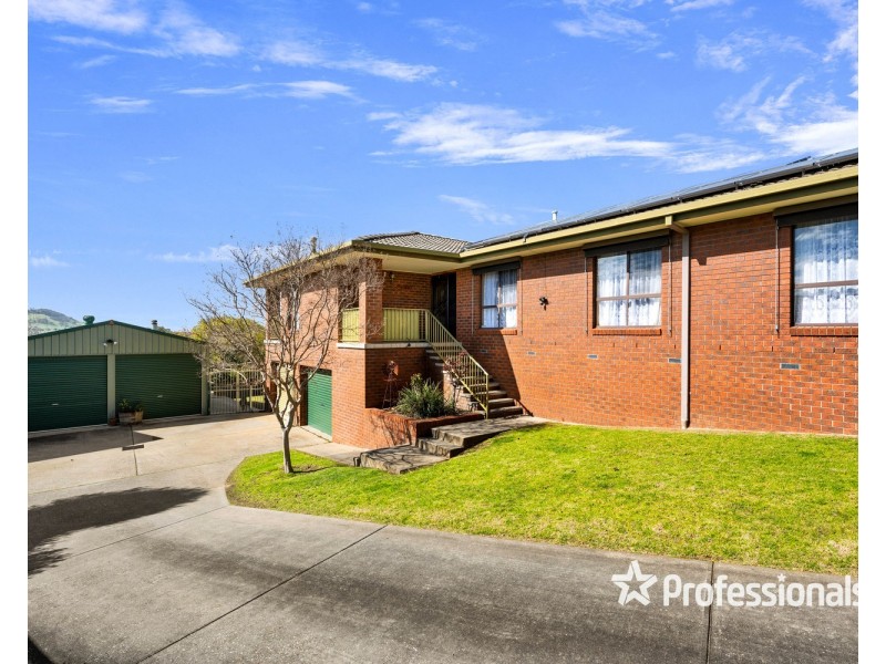 10 Hallawell Crescent, Wodonga VIC 3690