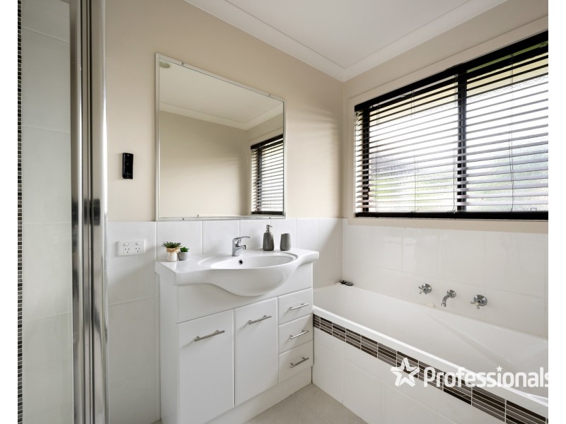 8 Condamine Street, Wodonga VIC 3690