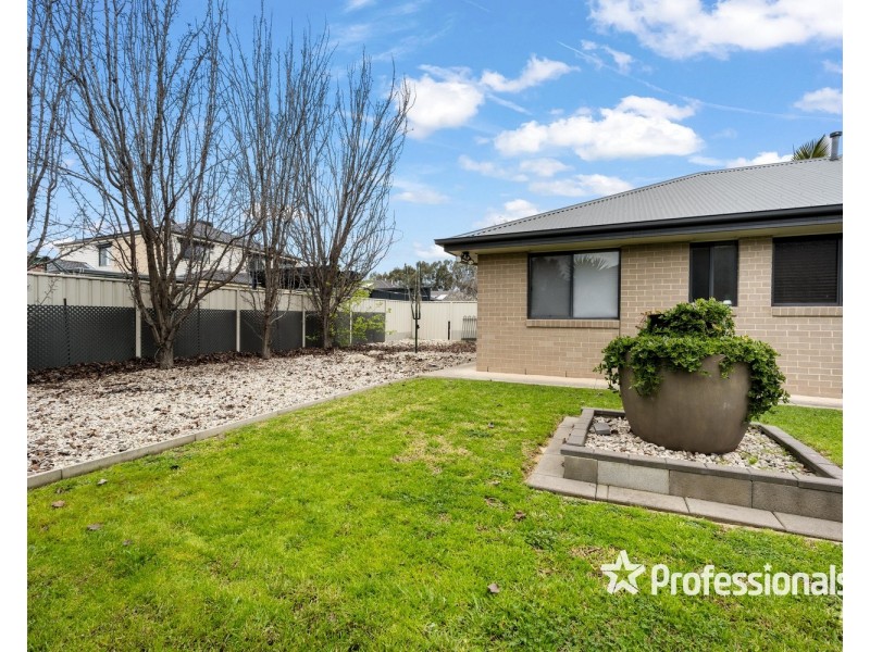 8 Condamine Street, Wodonga VIC 3690