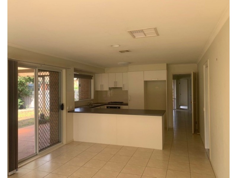 2 Elmslie Circuit, Wodonga VIC 3690