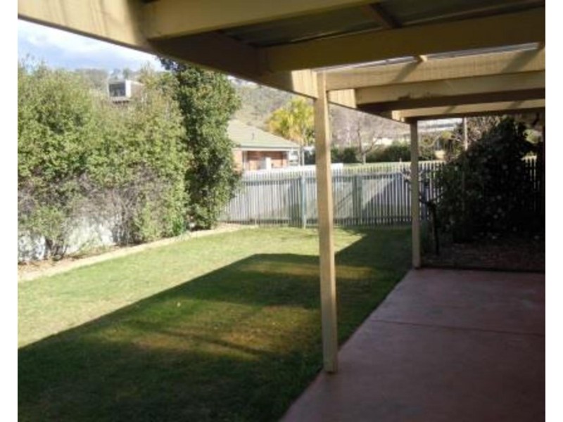 2 Elmslie Circuit, Wodonga VIC 3690