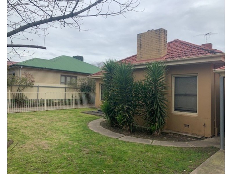 330 North Street, North Albury NSW 2640