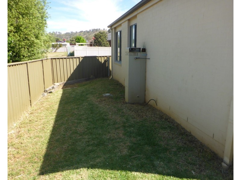 2/72 Nightingale Avenue, Wodonga VIC 3690