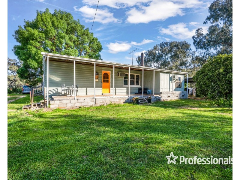 2/4 Palmerston Street, Barnawartha VIC 3688