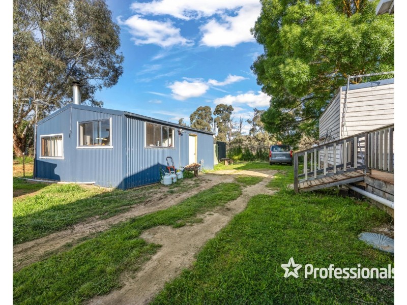 2/4 Palmerston Street, Barnawartha VIC 3688