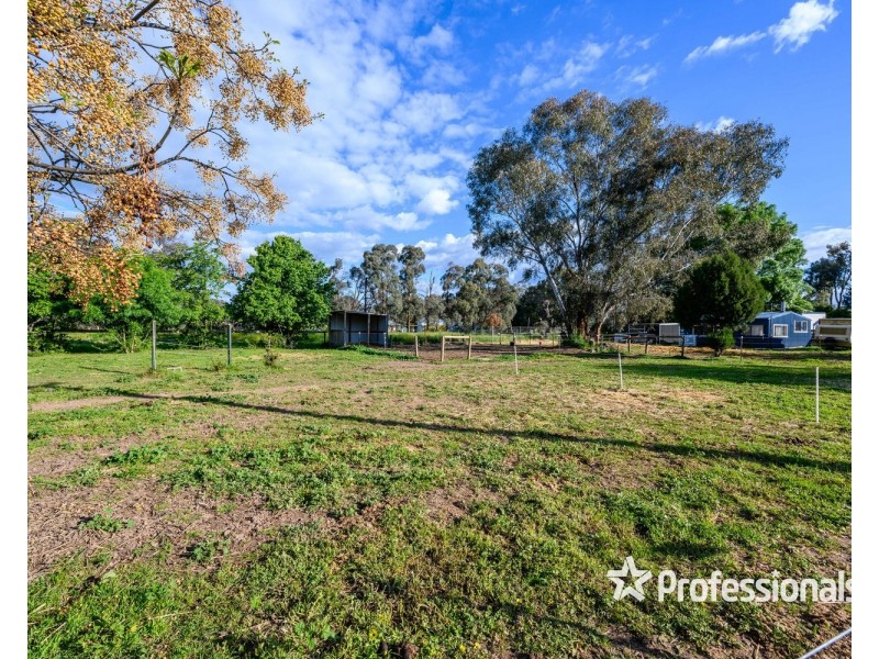 2/4 Palmerston Street, Barnawartha VIC 3688