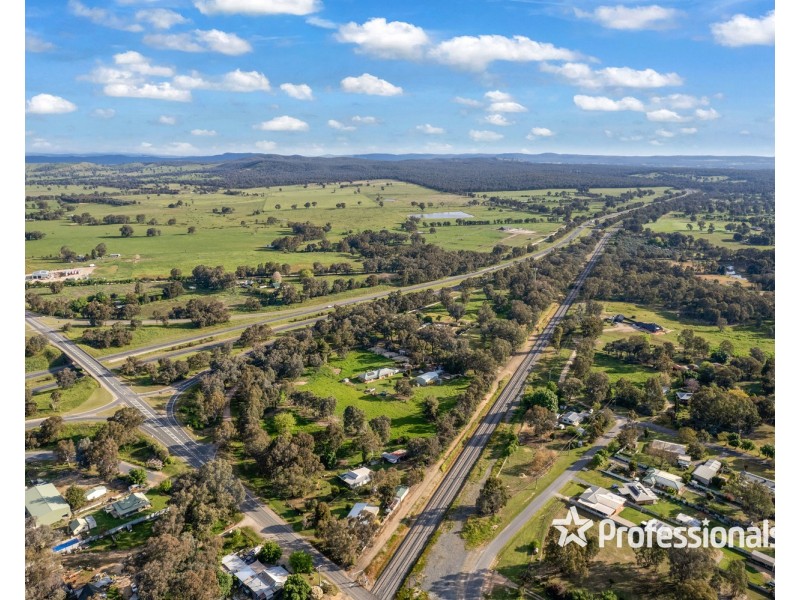 2/4 Palmerston Street, Barnawartha VIC 3688