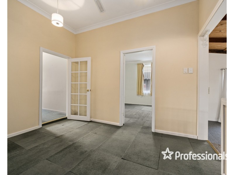 24 High Street, Chiltern VIC 3683