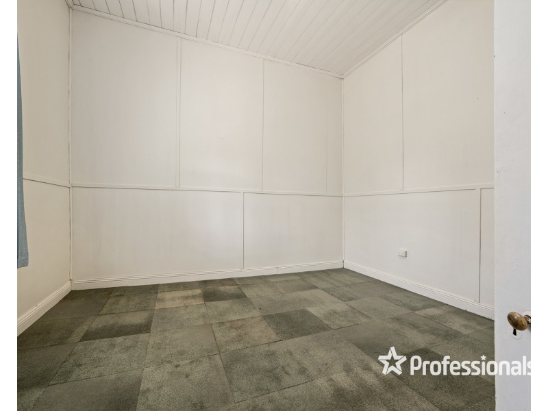 24 High Street, Chiltern VIC 3683