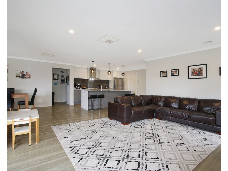 20 Callus Street, Killara VIC 3691