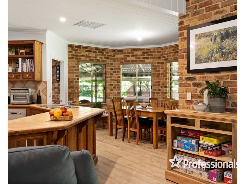 71 Huon Creek Road, Wodonga VIC 3690