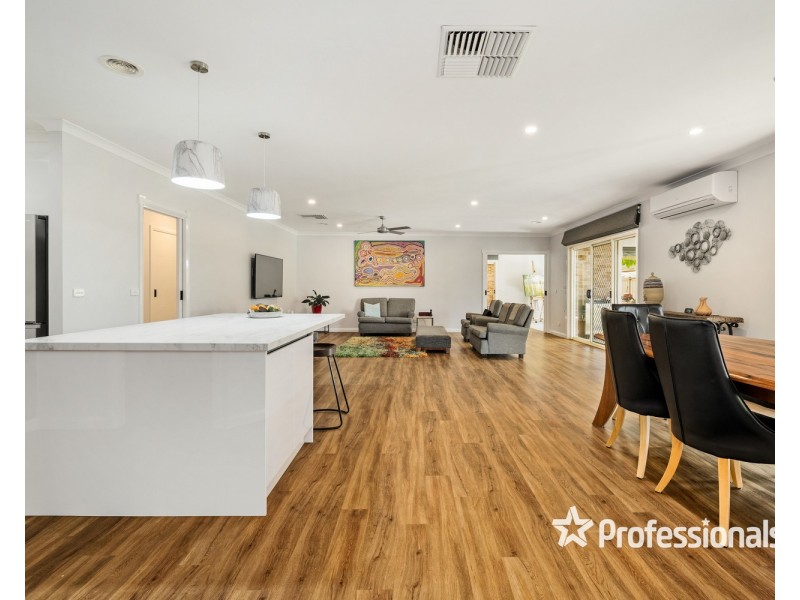 17 Anchorage Way, Yarrawonga VIC 3730