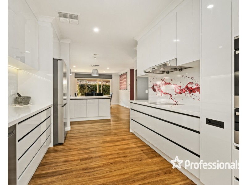 17 Anchorage Way, Yarrawonga VIC 3730