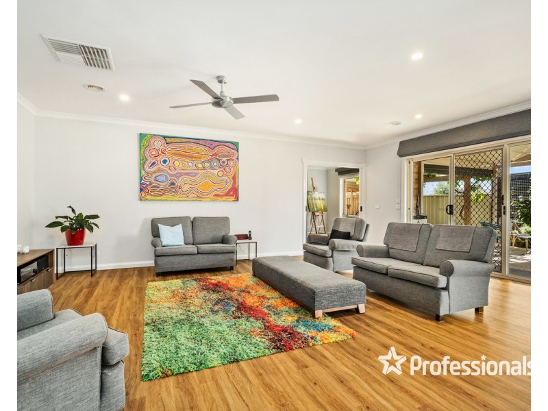 17 Anchorage Way, Yarrawonga VIC 3730
