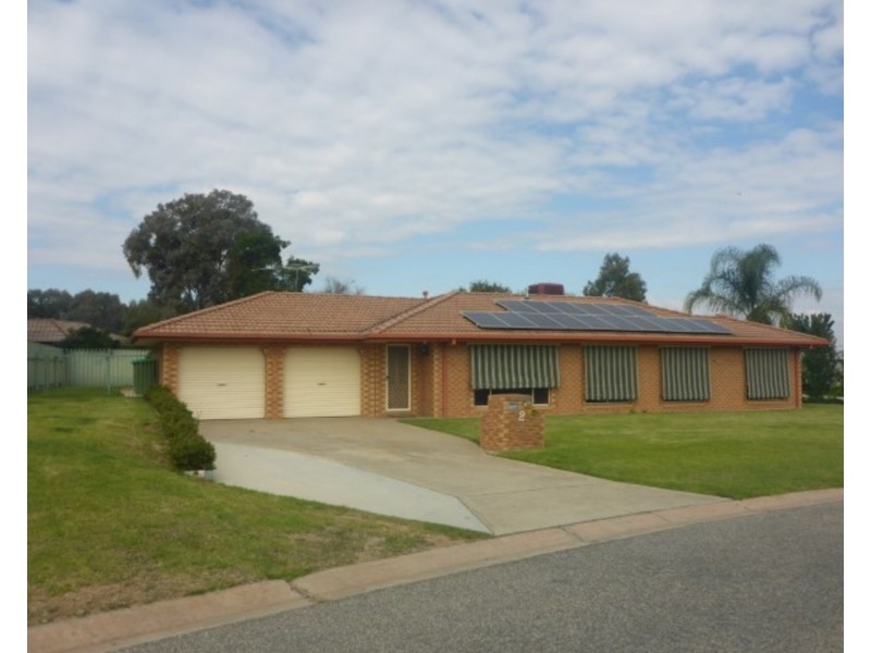 2 Cedar Court, Thurgoona NSW 2640