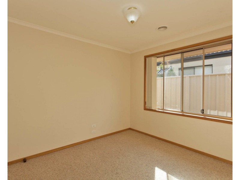 13 Dalton Avenue, Wodonga VIC 3690