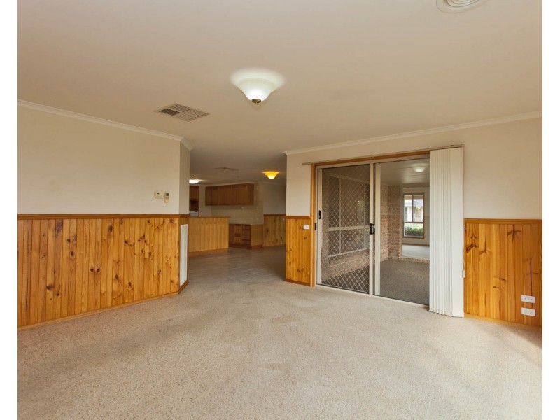 13 Dalton Avenue, Wodonga VIC 3690