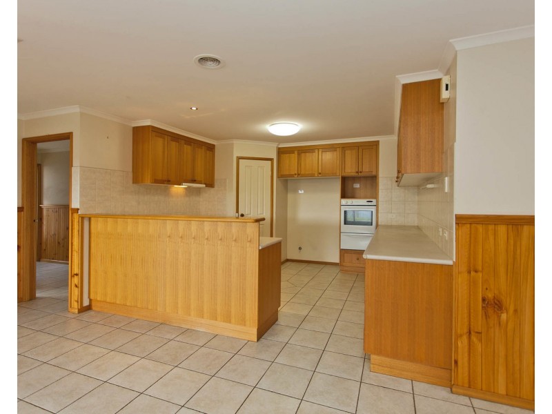 13 Dalton Avenue, Wodonga VIC 3690