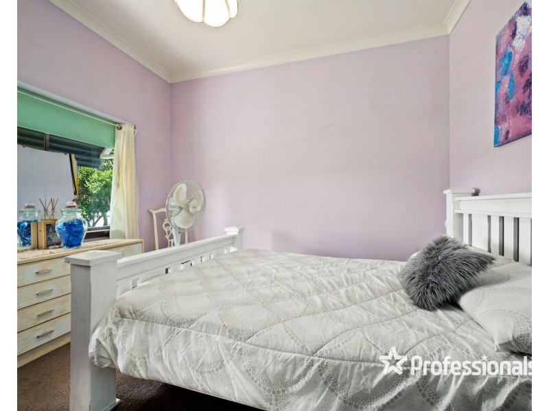 53 Albert Road, Chiltern VIC 3683