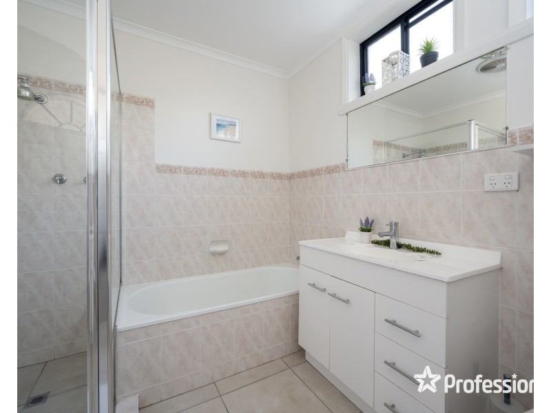 828 Delany Street, Glenroy NSW 2640