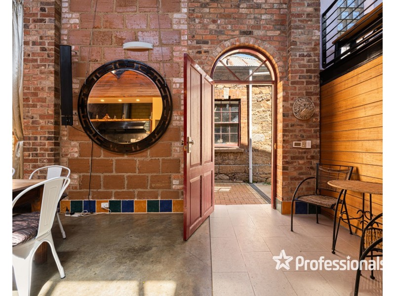 13 High Street, Yackandandah VIC 3749