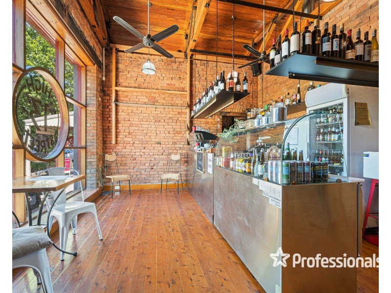 13 High Street, Yackandandah VIC 3749