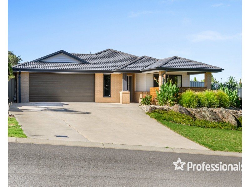 13 Toy Court, Wodonga VIC 3690