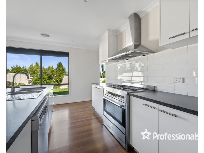 13 Toy Court, Wodonga VIC 3690