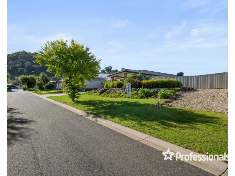 13 Toy Court, Wodonga VIC 3690