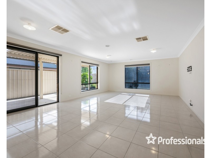 22 Bugden Street, Wodonga VIC 3690