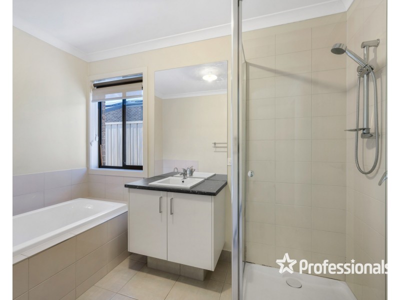 22 Bugden Street, Wodonga VIC 3690