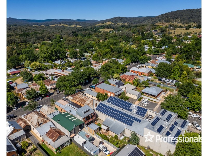 13 High Street, Yackandandah VIC 3749