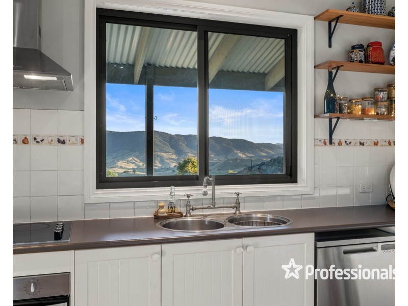 330 Ennis Road, Leneva VIC 3691