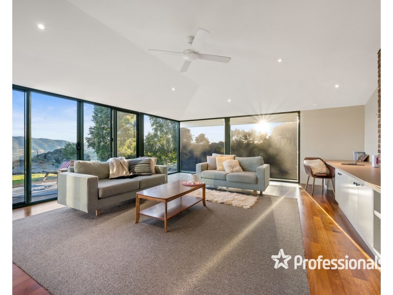 330 Ennis Road, Leneva VIC 3691