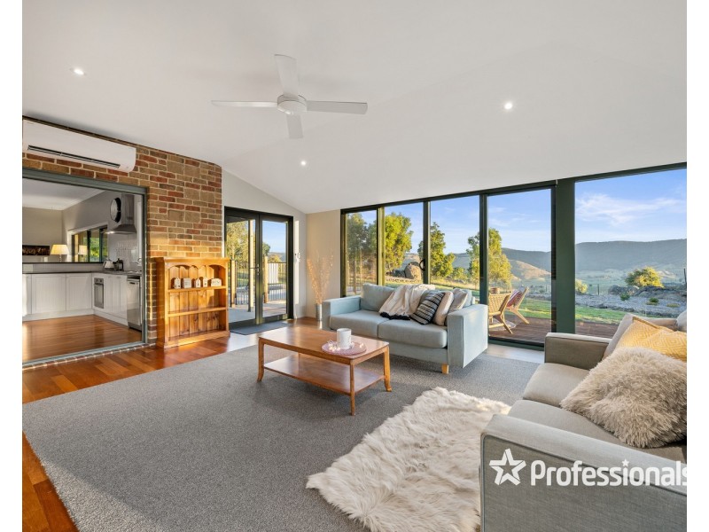 330 Ennis Road, Leneva VIC 3691