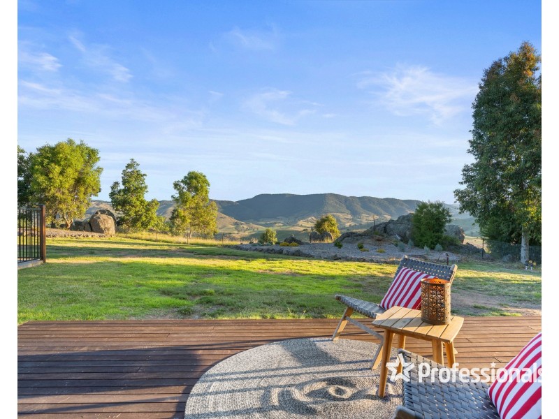 330 Ennis Road, Leneva VIC 3691