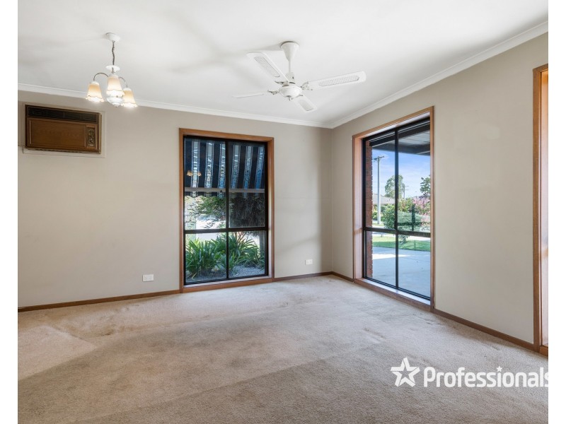 2  Universal Court, Wodonga VIC 3690