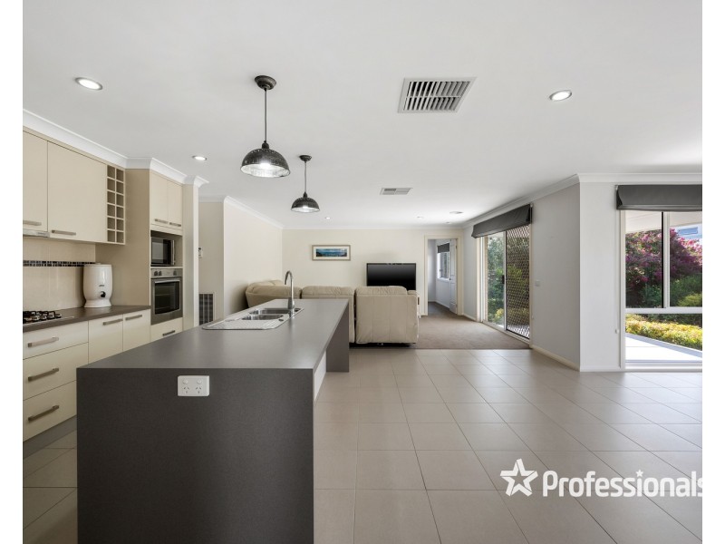 7 Grange Close, Wodonga VIC 3690