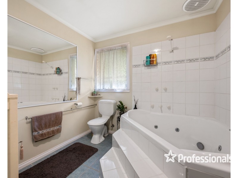 57 Hay Street, Corowa NSW 2646