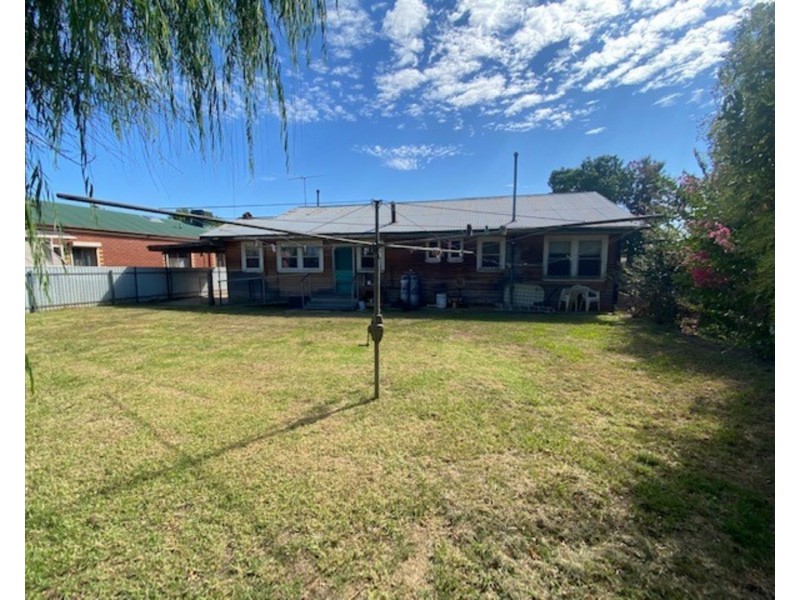 31 Walker Street, Corowa NSW 2646