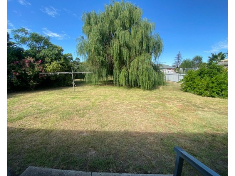 31 Walker Street, Corowa NSW 2646