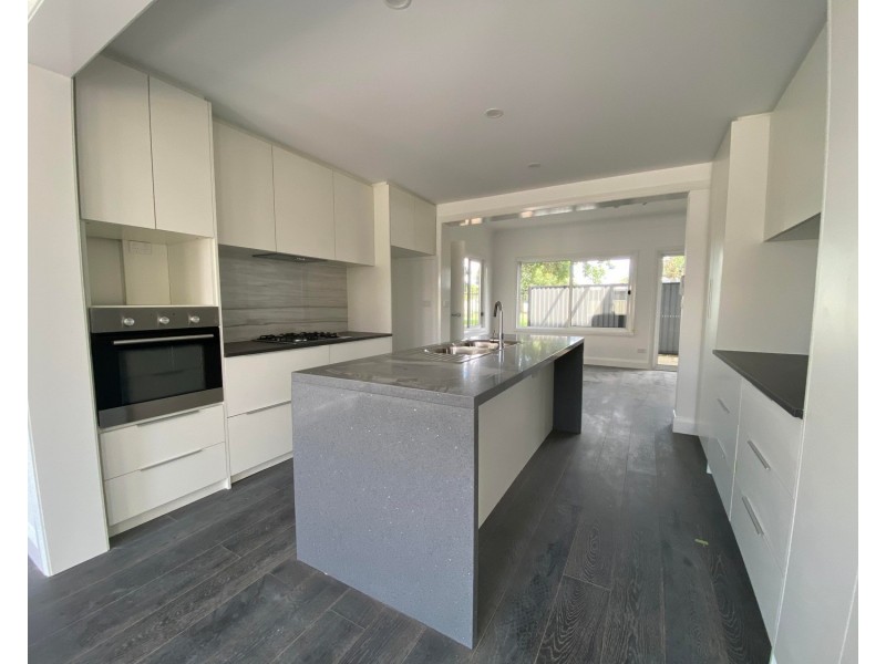 76 Charles Street, Wodonga VIC 3690