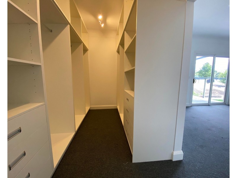 76 Charles Street, Wodonga VIC 3690