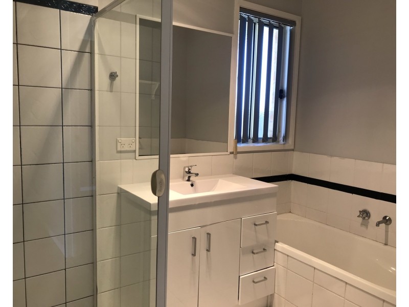 2 Kookaburra Place, Wodonga VIC 3690