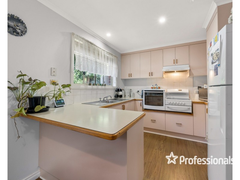 2/20 Nickless Street, Chiltern VIC 3683