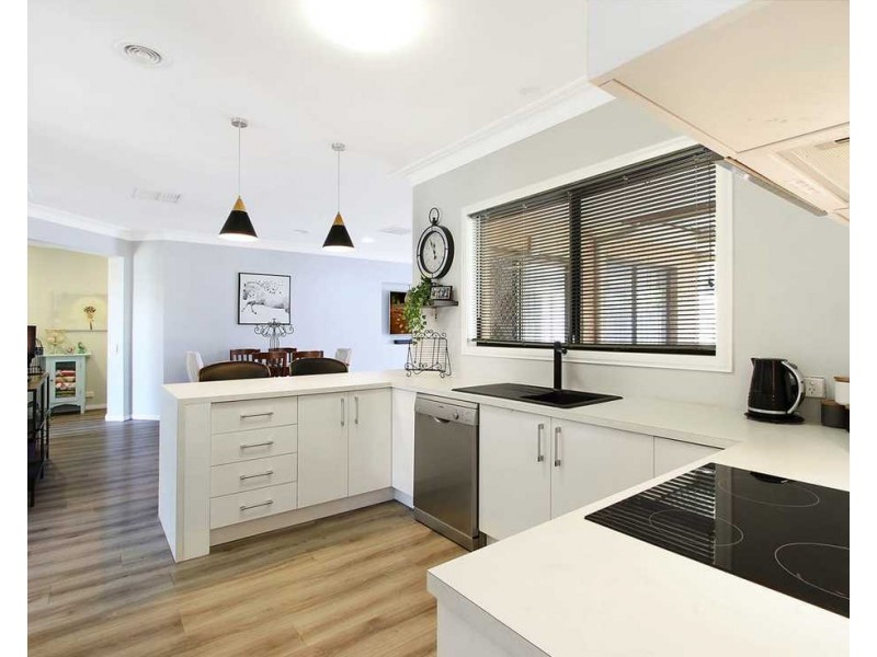 3 Stenzel Crescent, Baranduda VIC 3691