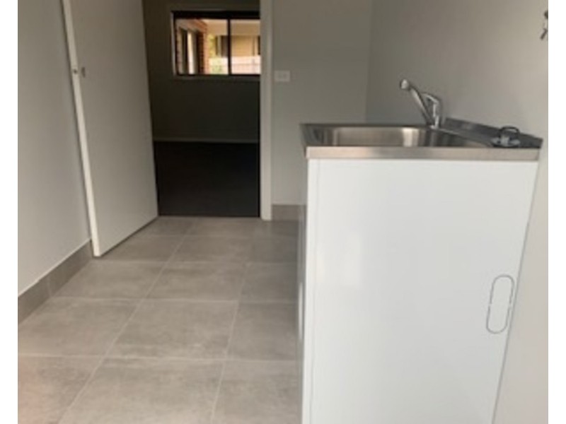 422 Dale Crescent, Lavington NSW 2641