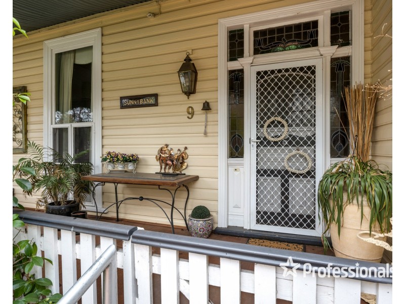 9 Gray Street, Corowa NSW 2646