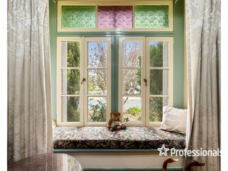 9 Gray Street, Corowa NSW 2646